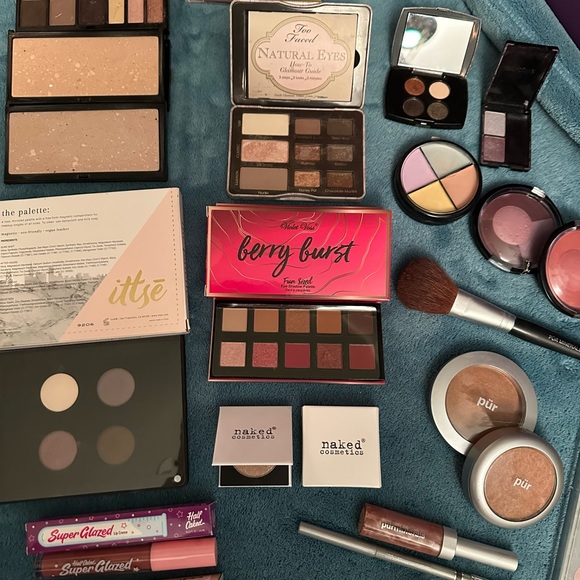 Sold - Picture 3 of 16